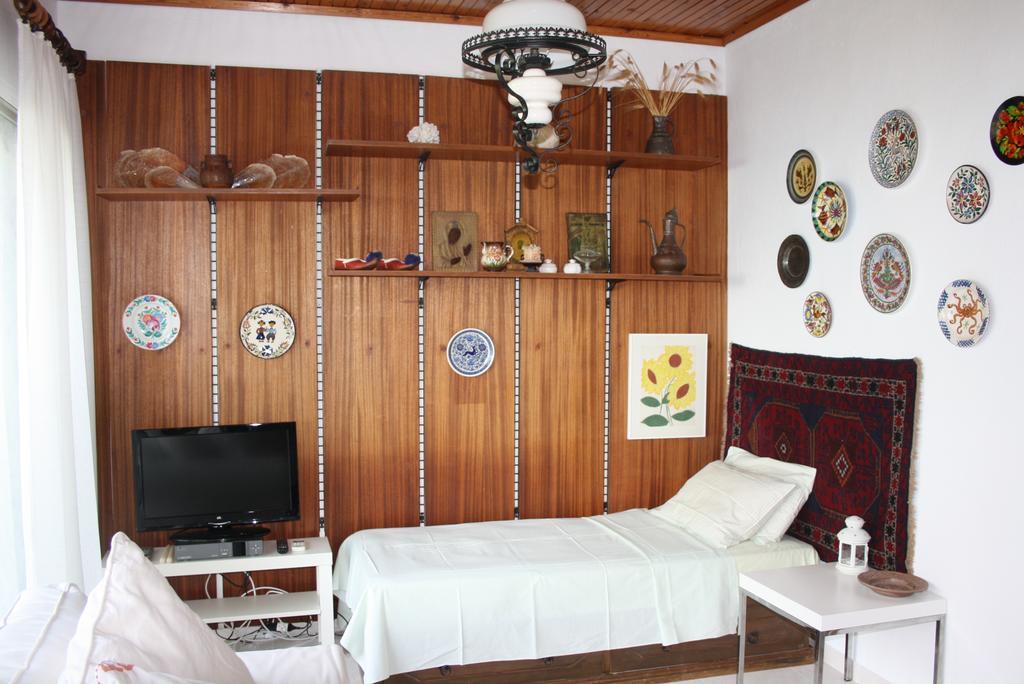 Lefka Apartment Hanioti Exterior photo